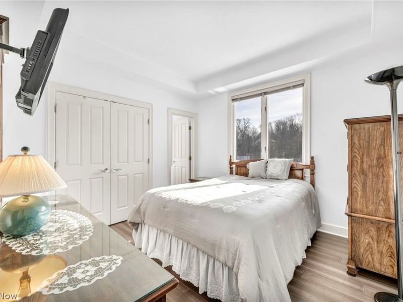 8709 Deer Creek Drive , Broadview Heights, OH 44147 Photo 17