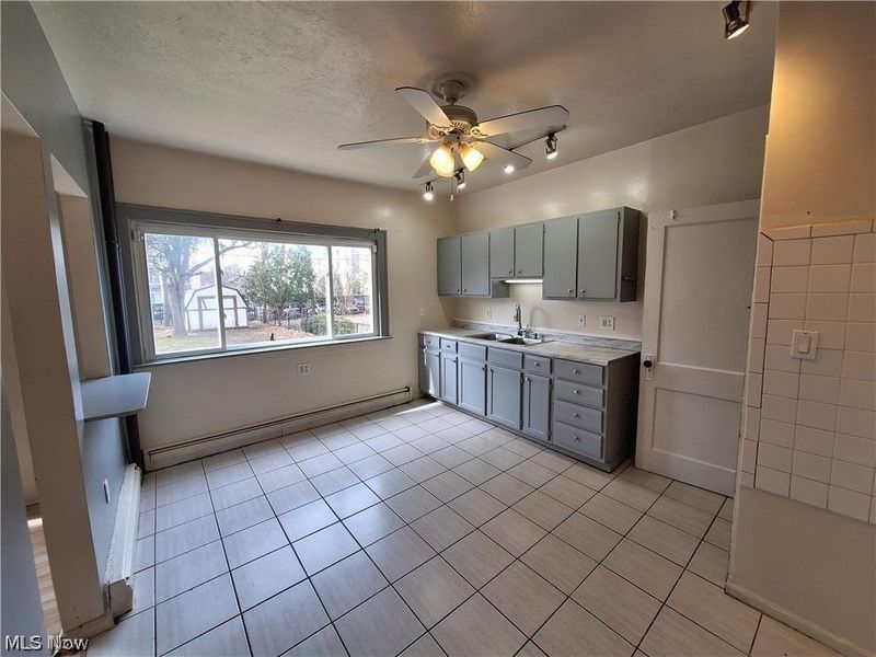 1018 E 169th Street , Cleveland, OH 44110 Photo 3