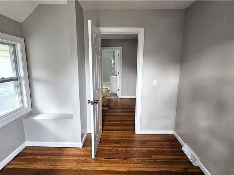 2110 W 85th Street, Cleveland, OH 44102 Photo 14