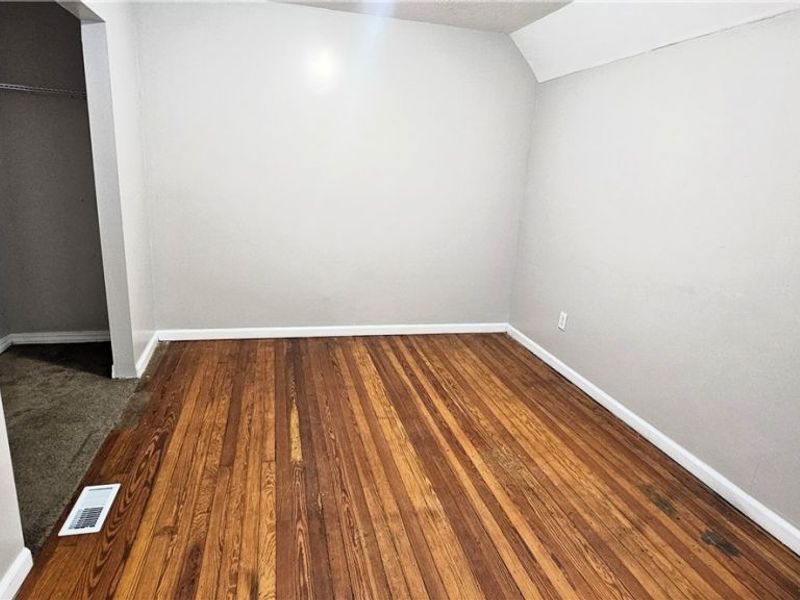 2110 W 85th Street , Cleveland, OH 44102 Photo 15