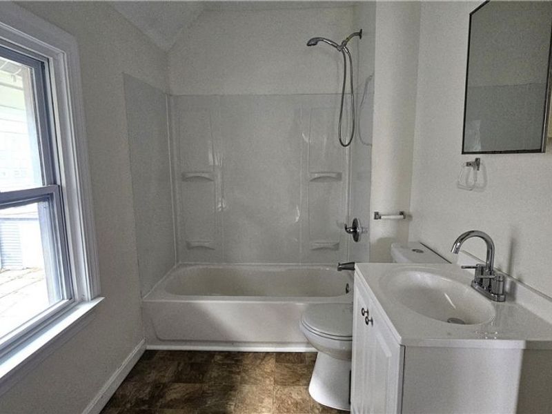 2110 W 85th Street, Cleveland, OH 44102 Photo 5