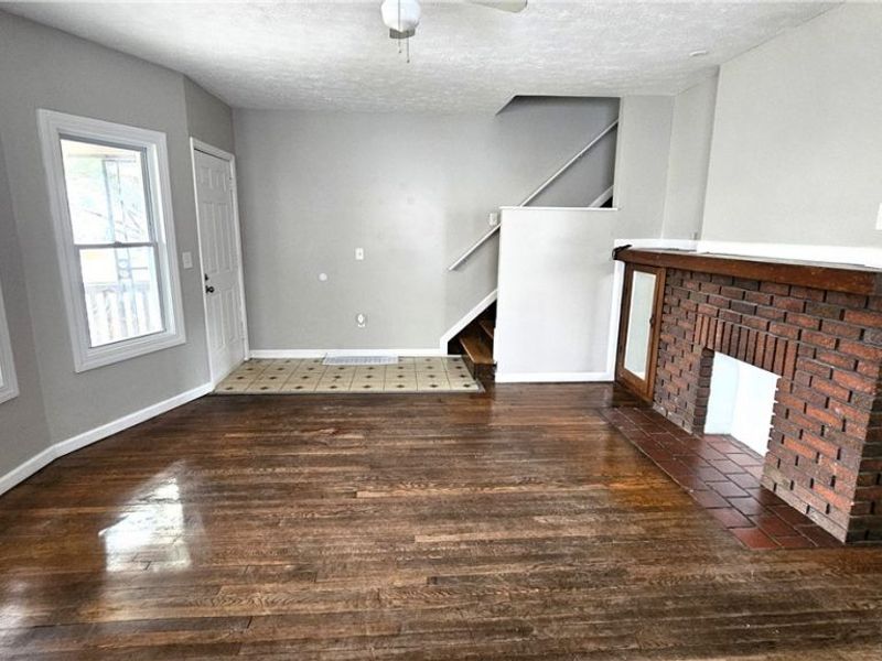 2110 W 85th Street, Cleveland, OH 44102 Photo 6