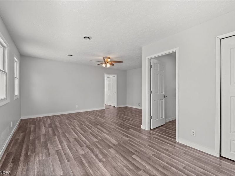 8760 Priem Road , Strongsville, OH 44149 Photo 23