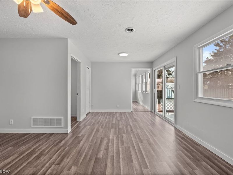 8760 Priem Road , Strongsville, OH 44149 Photo 25