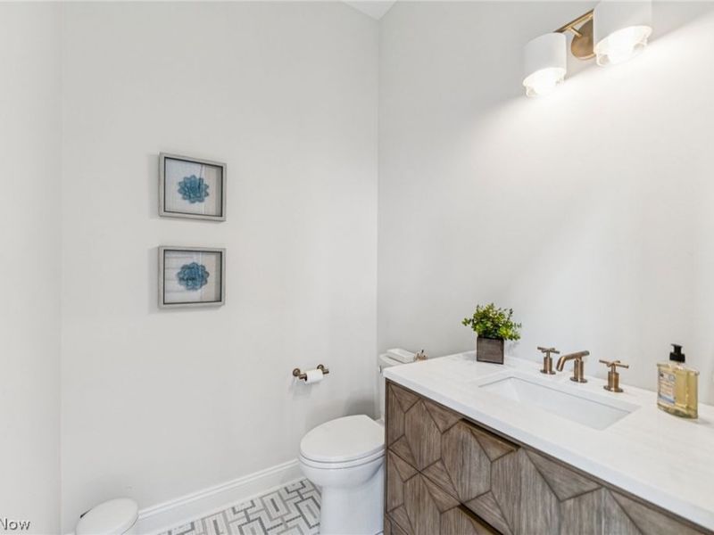 2405 Edgewood Trace, Pepper Pike, OH 44124 Photo 14