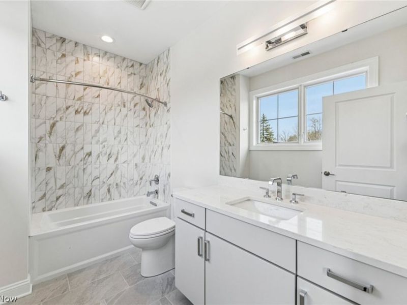 2405 Edgewood Trace, Pepper Pike, OH 44124 Photo 32