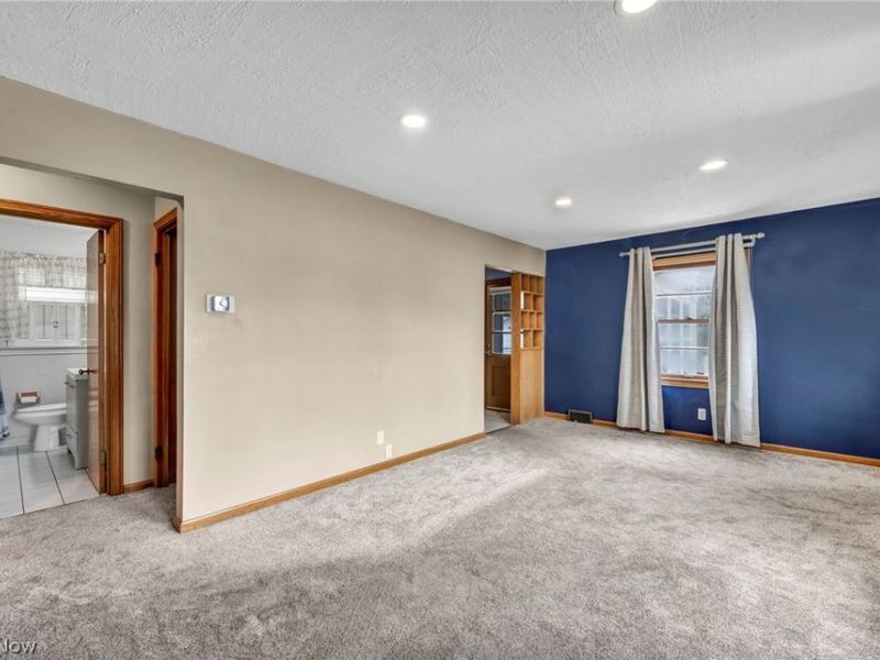 2676 Christensen Avenue , Akron, OH 44314 Photo 12