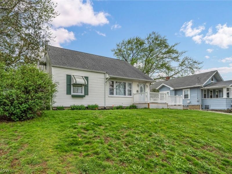 2676 Christensen Avenue , Akron, OH 44314 Photo 2