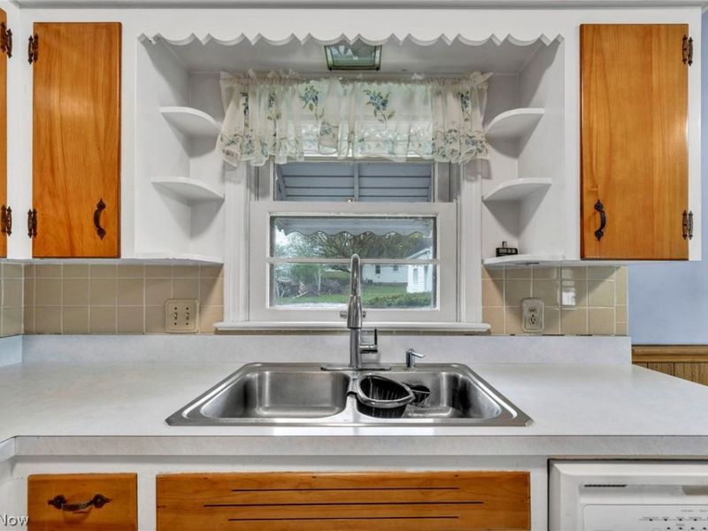 2676 Christensen Avenue , Akron, OH 44314 Photo 20