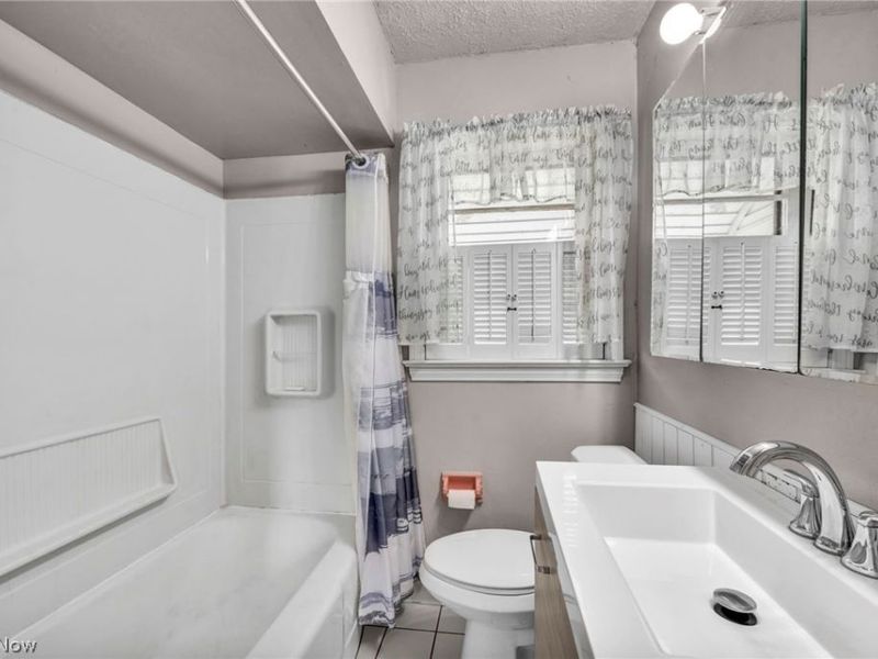 2676 Christensen Avenue , Akron, OH 44314 Photo 31