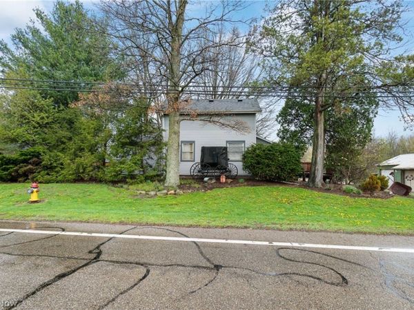 2377 Greensburg Road , North Canton, OH 44720