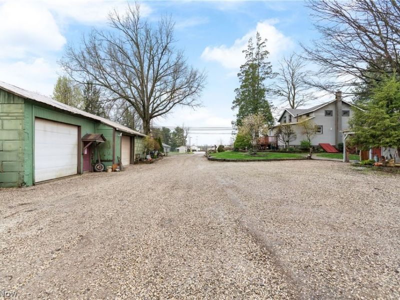 2377 Greensburg Road, North Canton, OH 44720 Photo 2