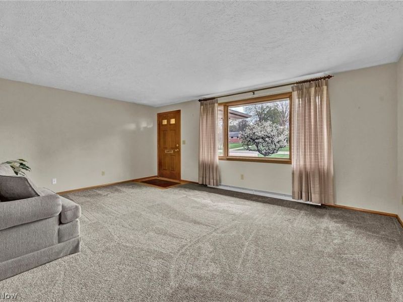 5637 Griffith Avenue NW, North Canton, OH 44720 Photo 15