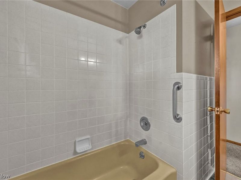 5637 Griffith Avenue NW, North Canton, OH 44720 Photo 20