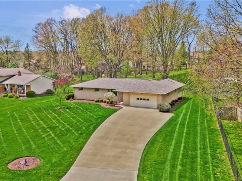 5637 Griffith Avenue NW, North Canton, OH 44720 Photo 6