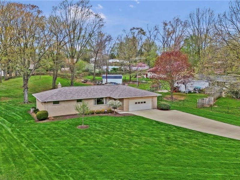 5637 Griffith Avenue NW, North Canton, OH 44720 Photo 8