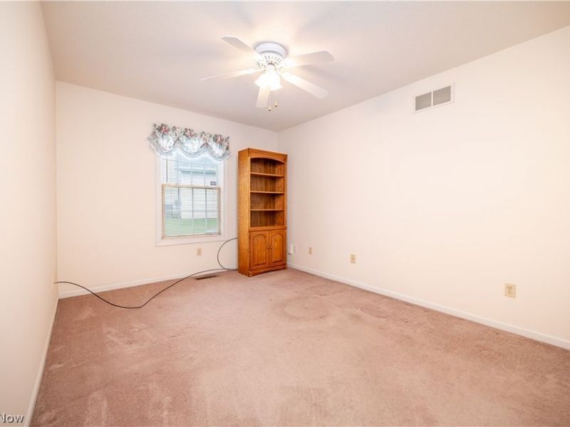 521 Wilcox Lane , Unit B, Austintown, OH 44515 Photo 24