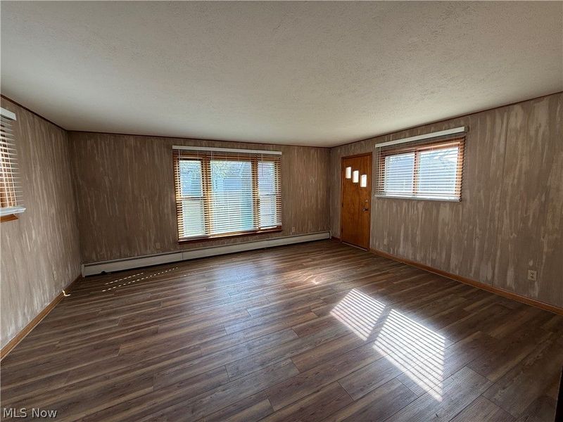 131 E 200th Street , Euclid, OH 44119 Photo 10