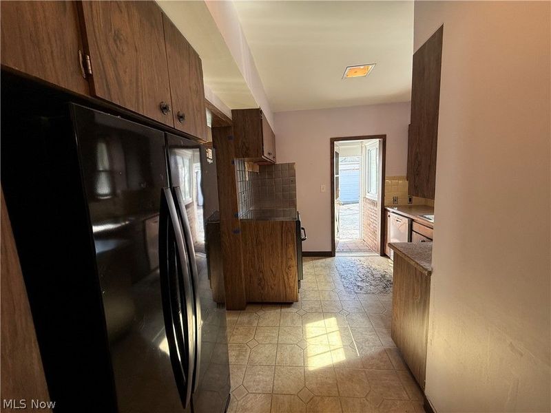 131 E 200th Street , Euclid, OH 44119 Photo 13