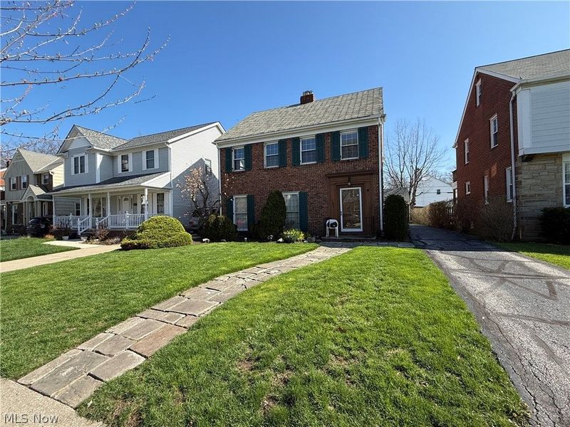 131 E 200th Street , Euclid, OH 44119 Photo 2