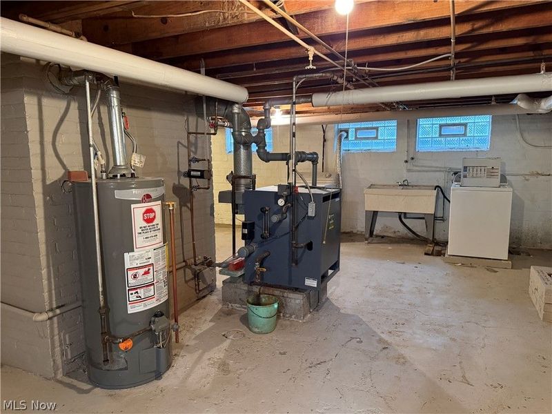 131 E 200th Street , Euclid, OH 44119 Photo 38