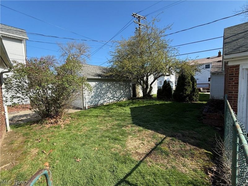 131 E 200th Street , Euclid, OH 44119 Photo 42