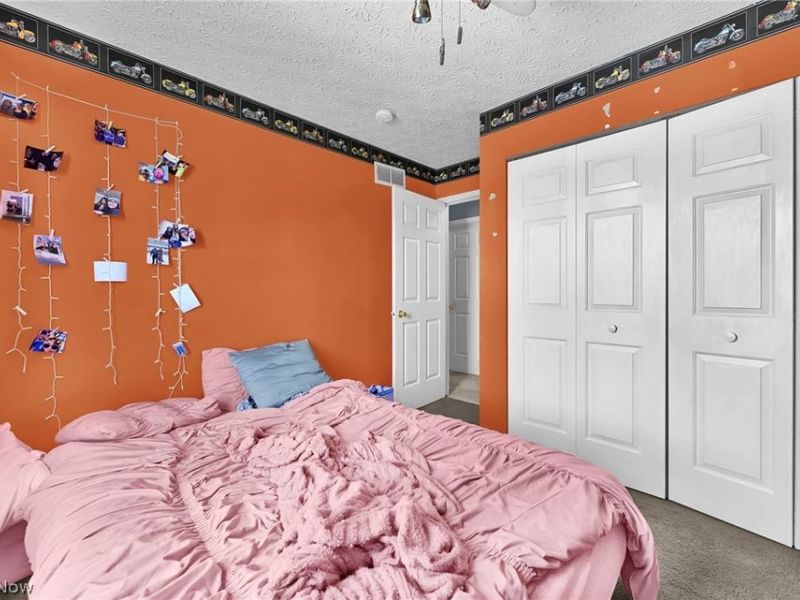 685 W Lake Street , Ravenna, OH 44266 Photo 14