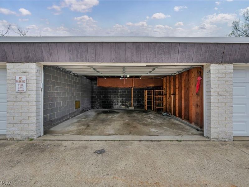 8583 N Akins Road , Unit 202, North Royalton, OH 44133 Photo 44