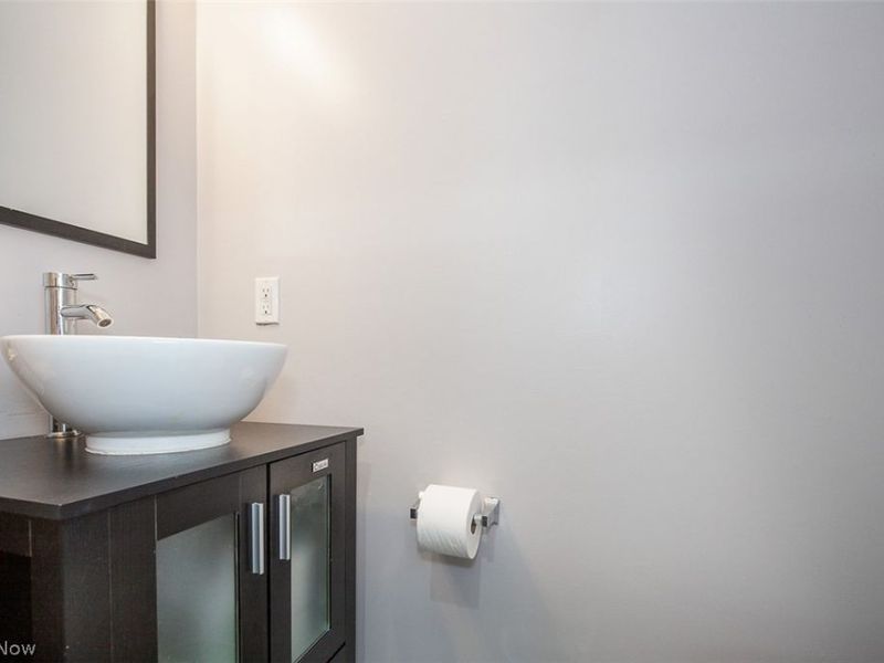 887 Woodfield Lane , Brunswick, OH 44212 Photo 16