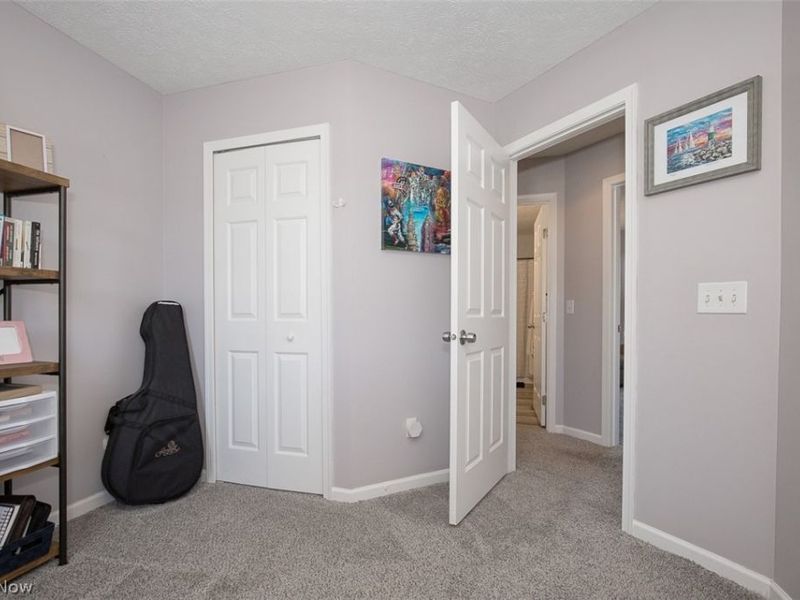 887 Woodfield Lane , Brunswick, OH 44212 Photo 29