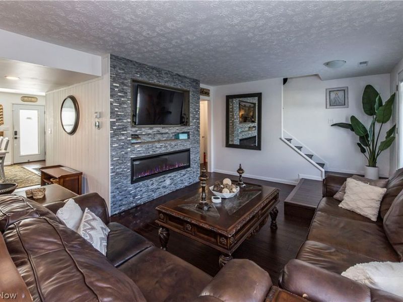 3631 Kenwood Drive , Uniontown, OH 44685 Photo 12