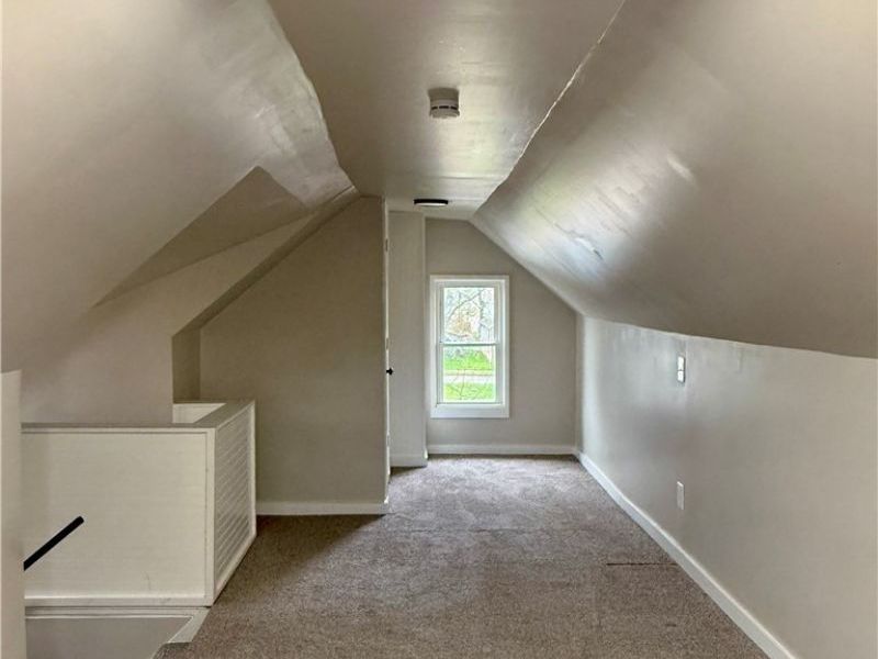 2229 25th Street SW, Akron, OH 44314 Photo 11