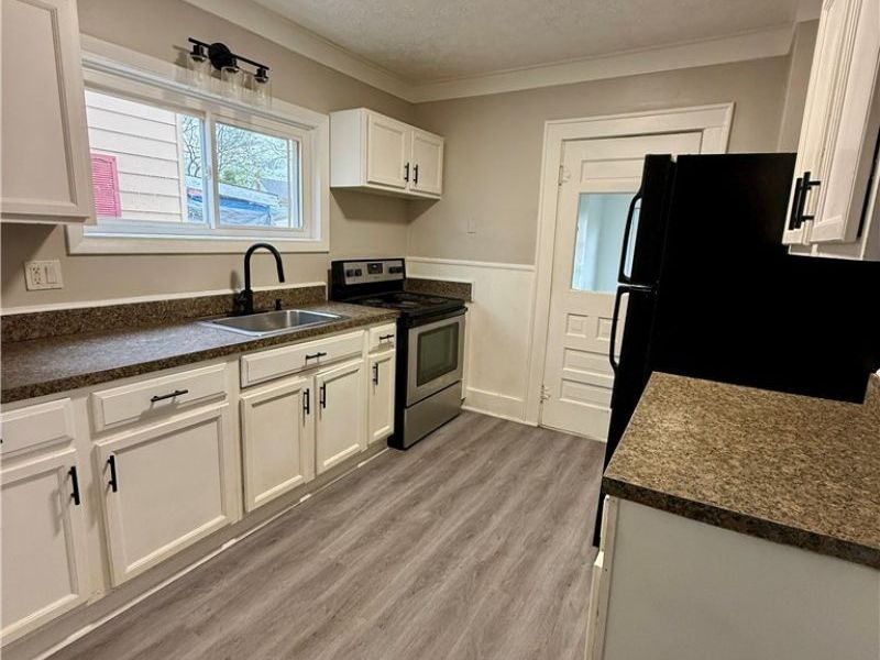 2229 25th Street SW, Akron, OH 44314 Photo 5