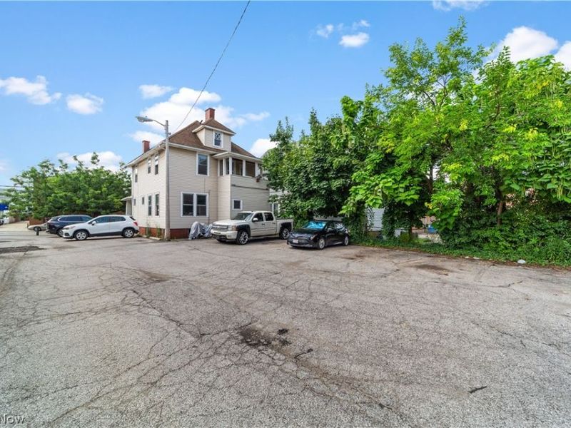 12913 Larchmere Boulevard , Shaker Heights, OH 44120 Photo 3