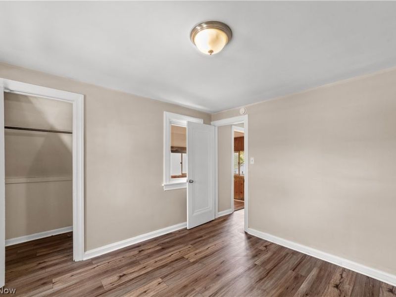 17904 Neff Road , Cleveland, OH 44119 Photo 15