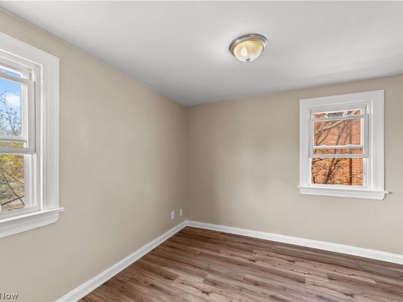 17904 Neff Road , Cleveland, OH 44119 Photo 17