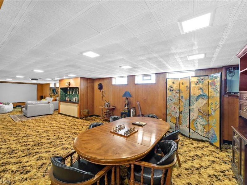 2050 Marshfield Road , Mayfield Heights, OH 44124 Photo 26