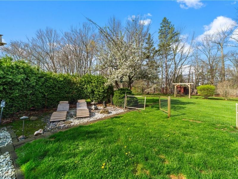 2050 Marshfield Road , Mayfield Heights, OH 44124 Photo 35