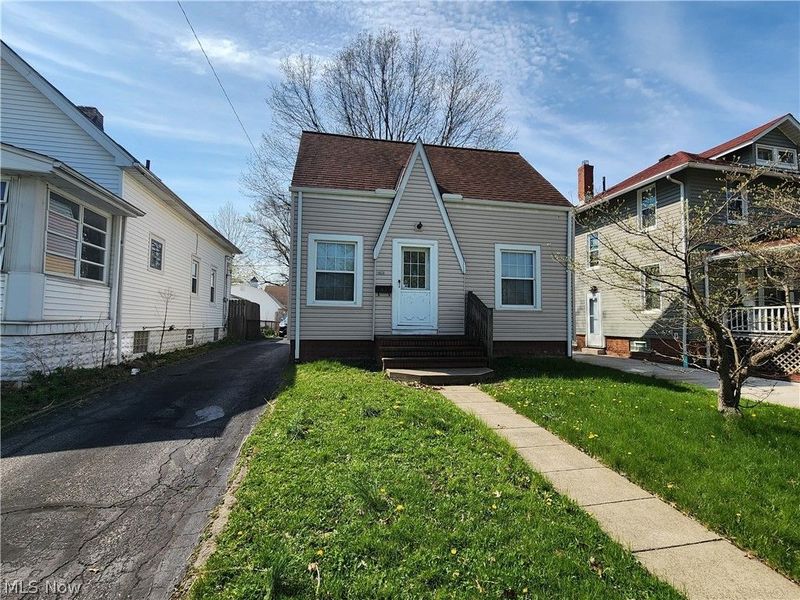 19850 Ormiston Avenue , Euclid, OH 44119 Photo 1