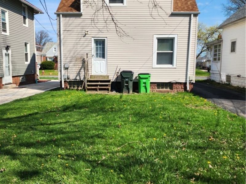 19850 Ormiston Avenue , Euclid, OH 44119 Photo 17