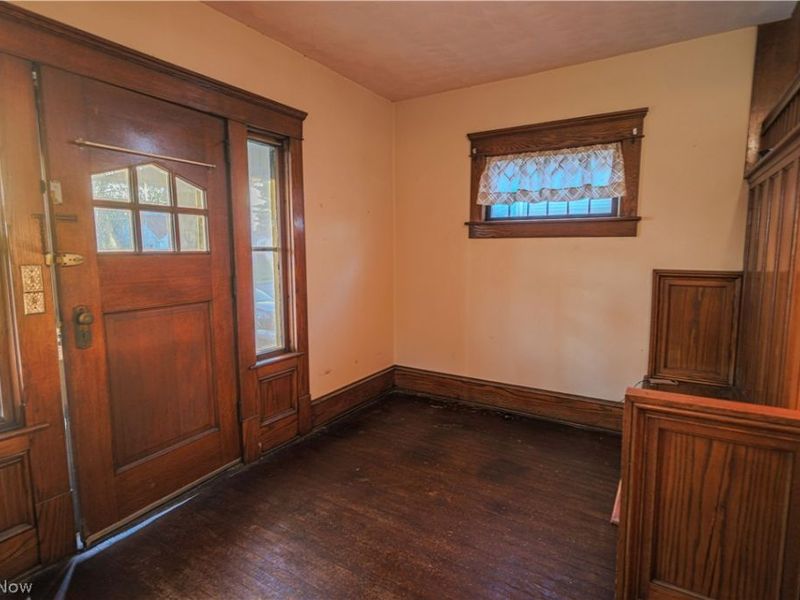 1118 N Chapel Street, Louisville, OH 44641 Photo 10