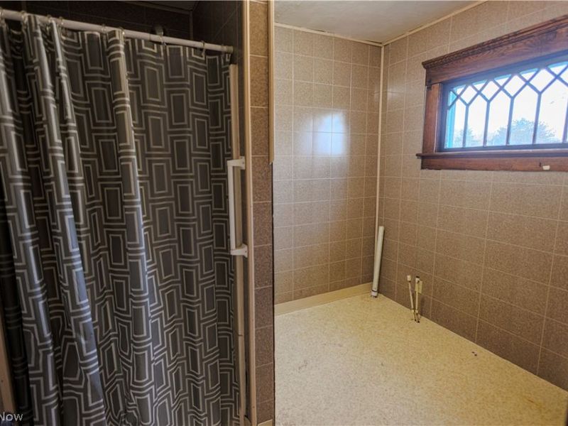 1118 N Chapel Street, Louisville, OH 44641 Photo 17