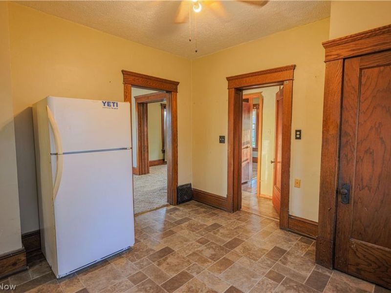 1118 N Chapel Street, Louisville, OH 44641 Photo 23