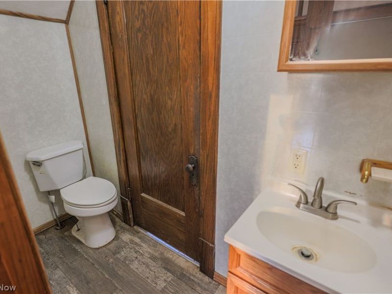 1118 N Chapel Street, Louisville, OH 44641 Photo 24