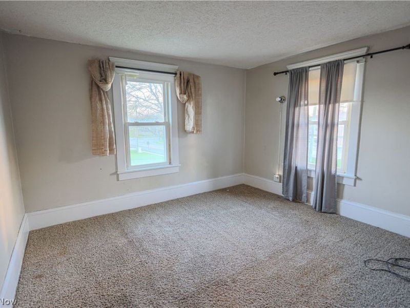 1118 N Chapel Street, Louisville, OH 44641 Photo 32