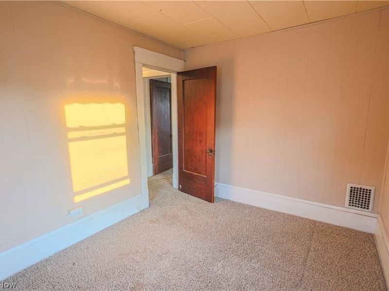 1118 N Chapel Street, Louisville, OH 44641 Photo 38