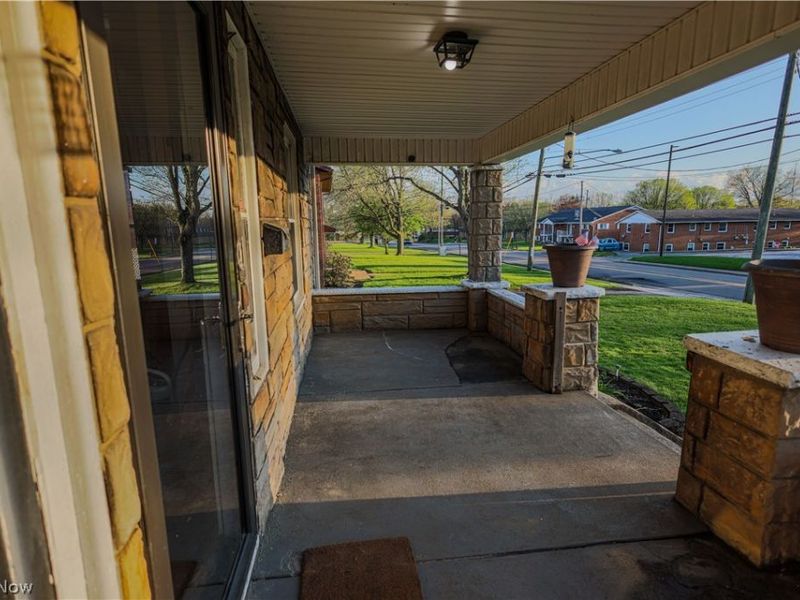 1118 N Chapel Street, Louisville, OH 44641 Photo 7