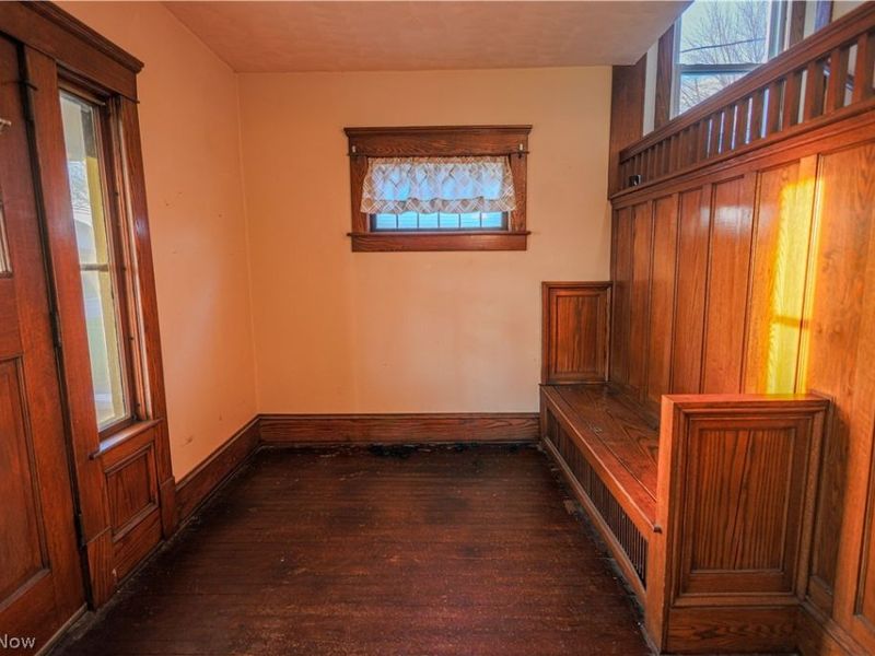 1118 N Chapel Street, Louisville, OH 44641 Photo 9