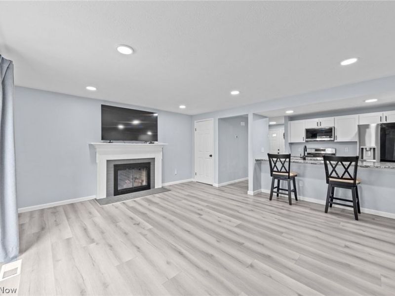 9648 E Idlewood Drive, Twinsburg, OH 44087 Photo 16