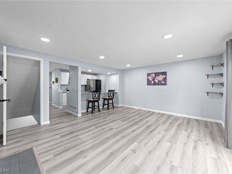 9648 E Idlewood Drive, Twinsburg, OH 44087 Photo 18